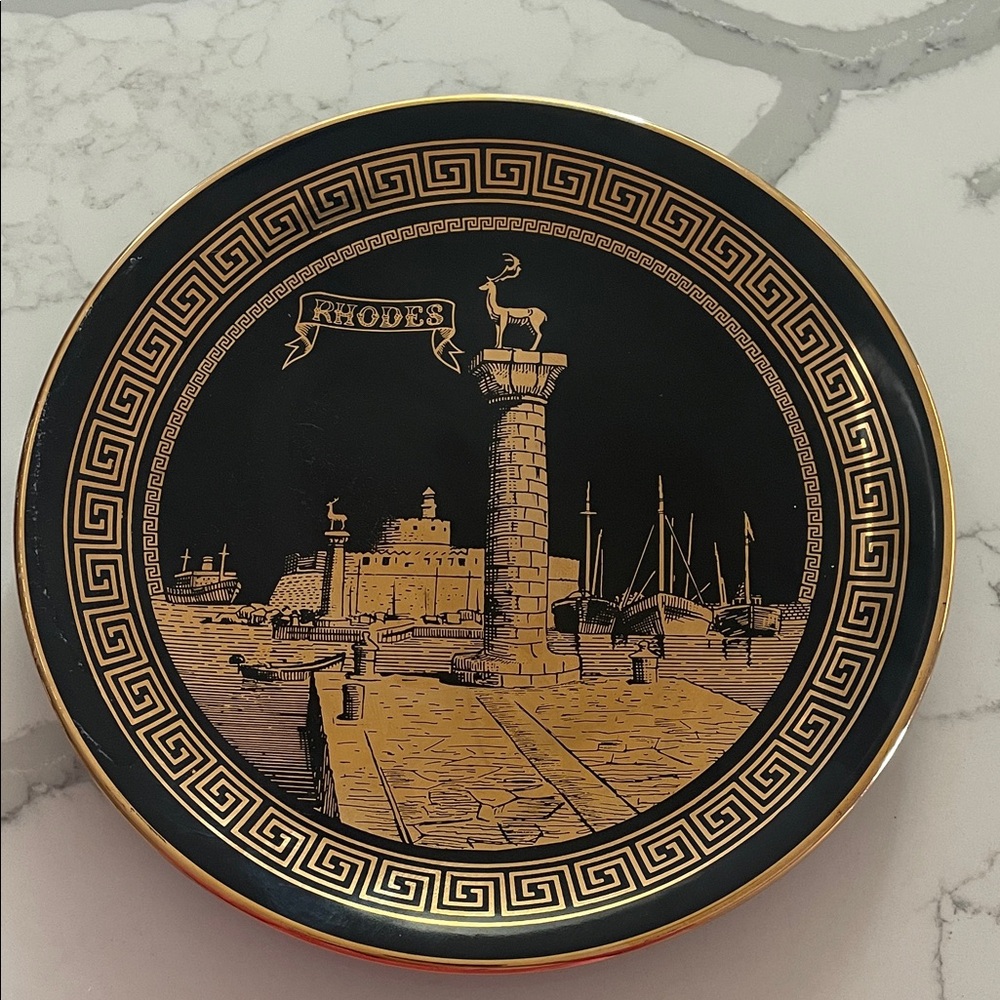 Vintage Hand Made in Greece 24K Gold - Black and Gold Decorative Plate - Picture 2 of 8